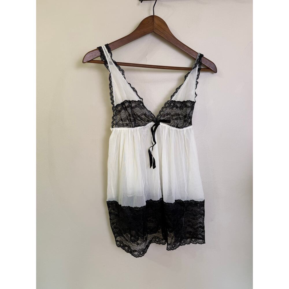 Victoria’s Secret Sheer Babydoll Nightie White Black Lace Size M